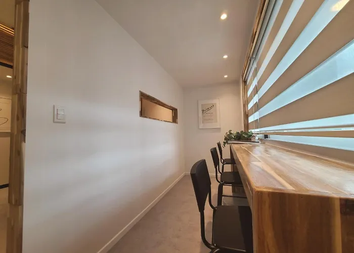 Of 6 Hongdae 5br & 4bath, Elevator, Free Wifi