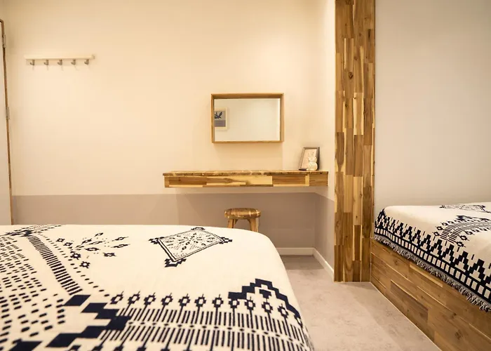 Apartment Of 6 Hongdae 5br & 4bath, Elevator, Free Wifi Seoul