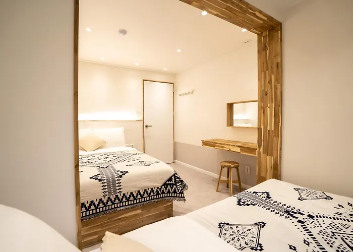 Apartment Of 6 Hongdae 5br & 4bath, Elevator, Free Wifi Seoul