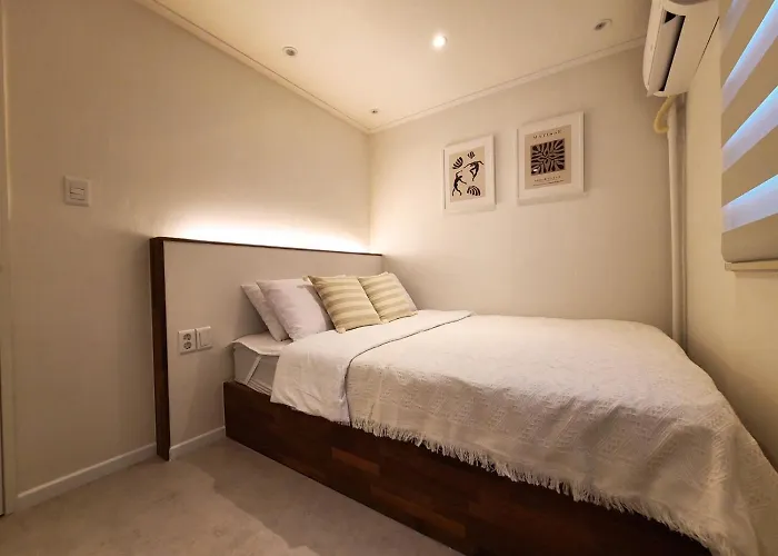 Of 6 Hongdae 5br & 4bath, Elevator, Free Wifi *