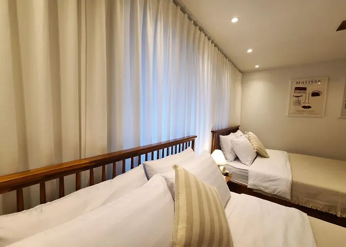 Of 6 Hongdae 5br & 4bath, Elevator, Free Wifi Apartment Seoul