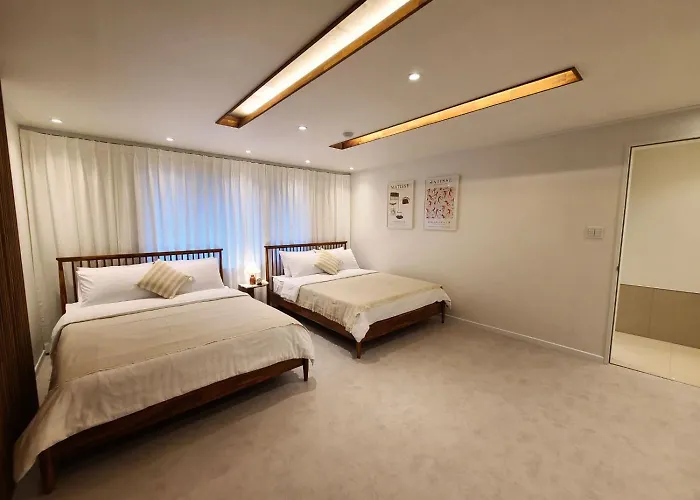 Of 6 Hongdae 5br & 4bath, Elevator, Free Wifi * Seoul