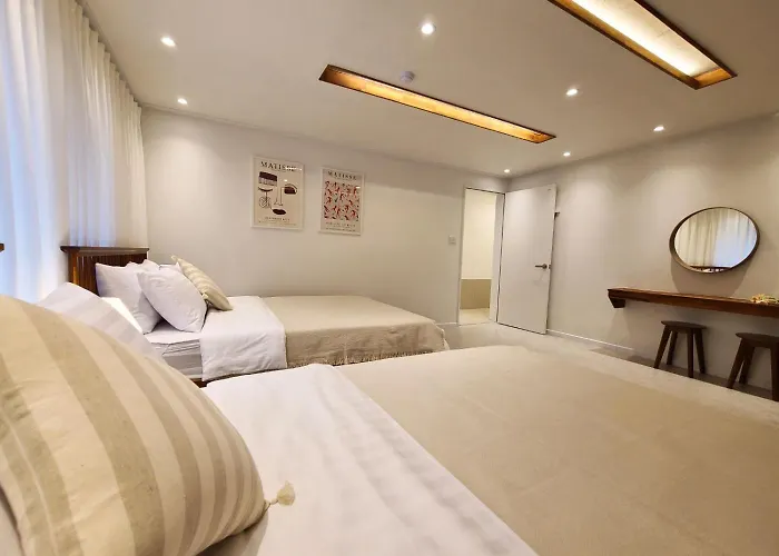 Of 6 Hongdae 5br & 4bath, Elevator, Free Wifi Apartment Seoul
